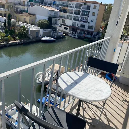 Lcdm Apartamento Vista Canal Y Piscina Comunitaria Empuriabrava