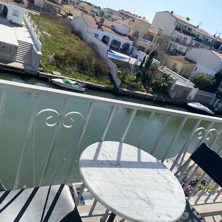 Apartment Lcdm Apartamento Vista Canal Y Piscina Comunitaria *