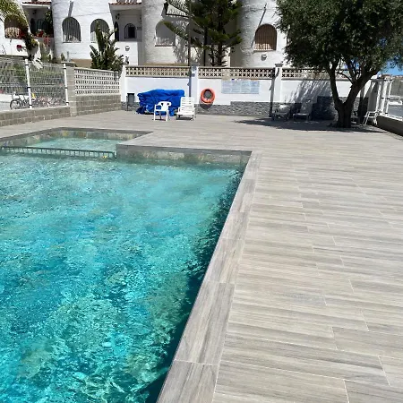 Apartment Lcdm Apartamento Vista Canal Y Piscina Comunitaria