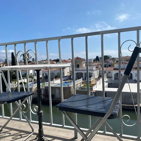 Lcdm Apartamento Vista Canal Y Piscina Comunitaria