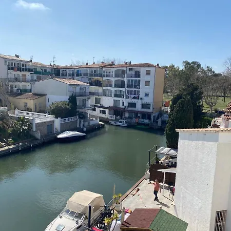 Lcdm Apartamento Vista Canal Y Piscina Comunitaria