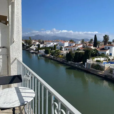 Lcdm Apartamento Vista Canal Y Piscina Comunitaria Apartment