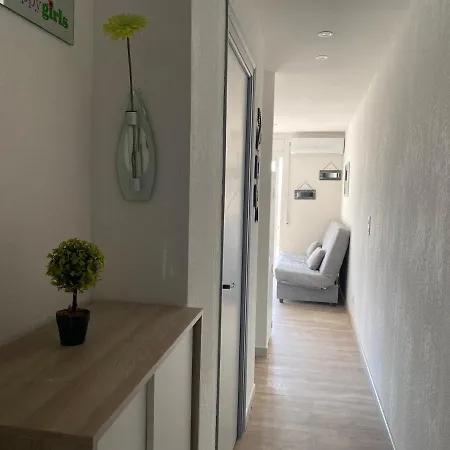 Lcdm Apartamento Vista Canal Y Piscina Comunitaria Apartment *
