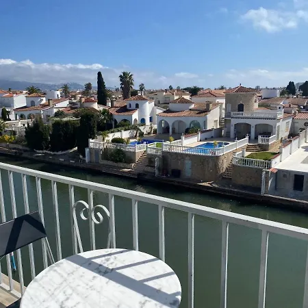 Lcdm Apartamento Vista Canal Y Piscina Comunitaria Apartment